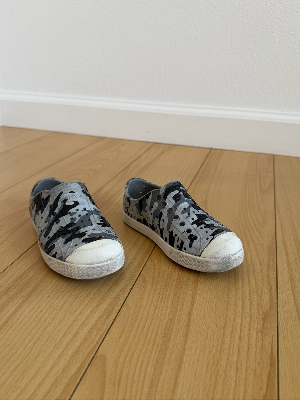 Native Shoes Kids Gray Camo Slip-On Sneakers